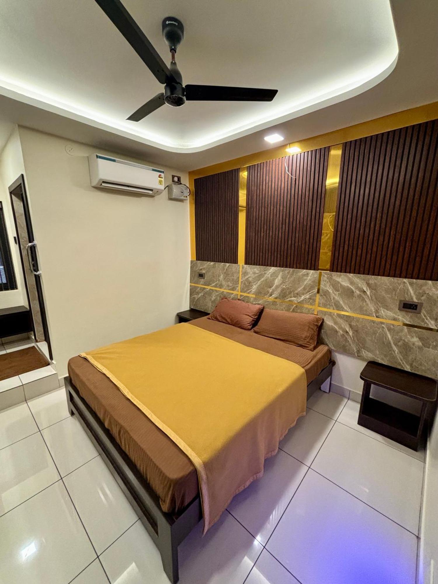 Sundar Lodge Tiruppatur Экстерьер фото